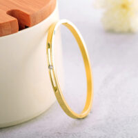 Qiyra Gold Plated Elegant Single Diamond Bracelet