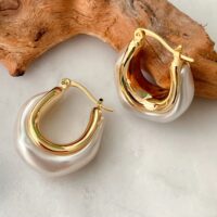 Shiny White Gold Earrings